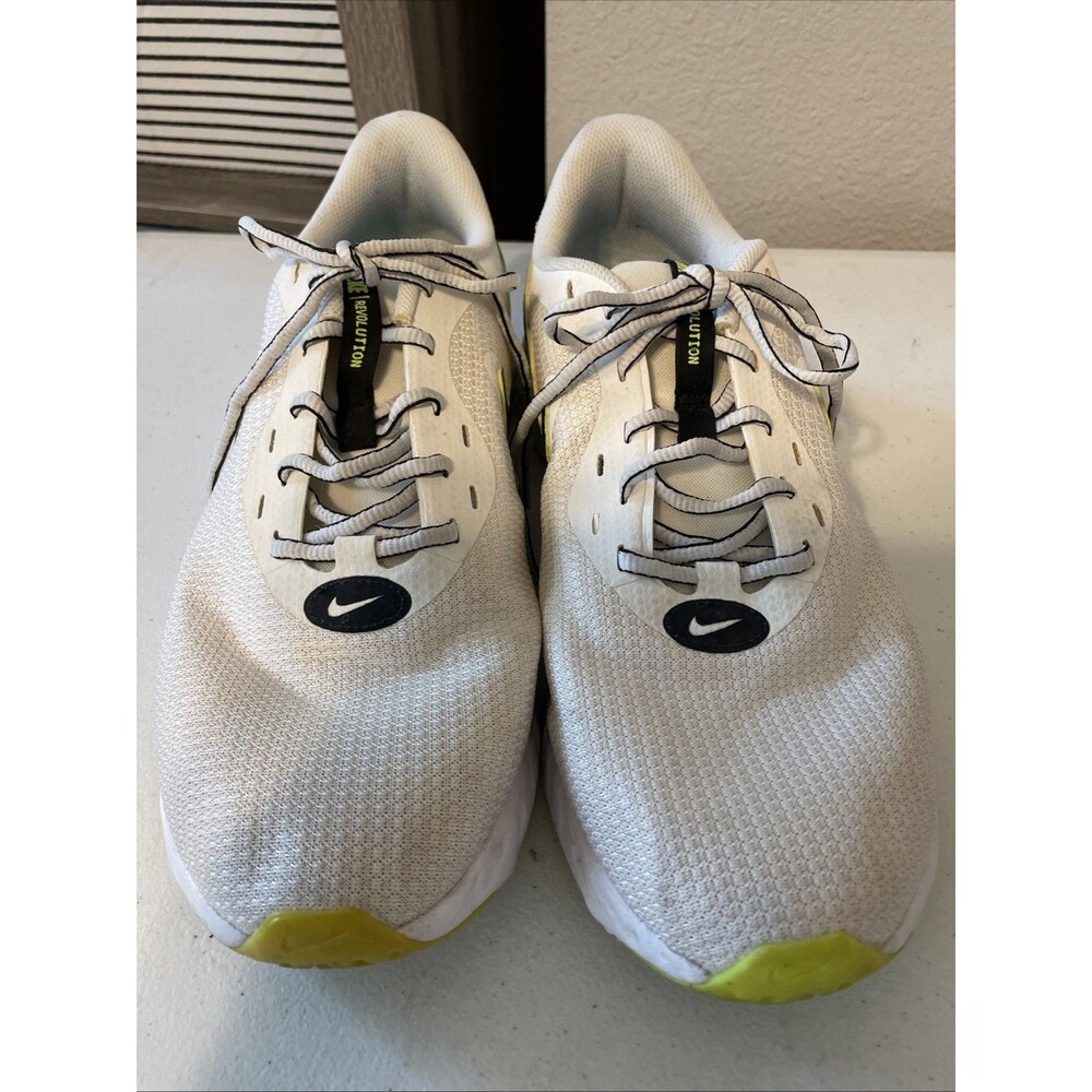 Nike Revolution 5 EXT Summit White Light Blue Fury CZ8591-102 Men’s Sneaker 11
